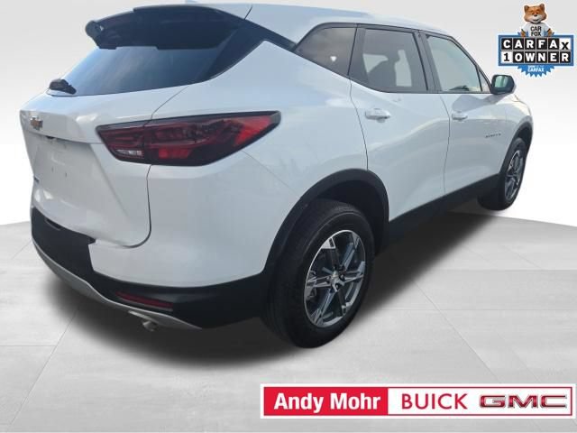 Used 2025 Chevrolet Blazer LT FWD image 18