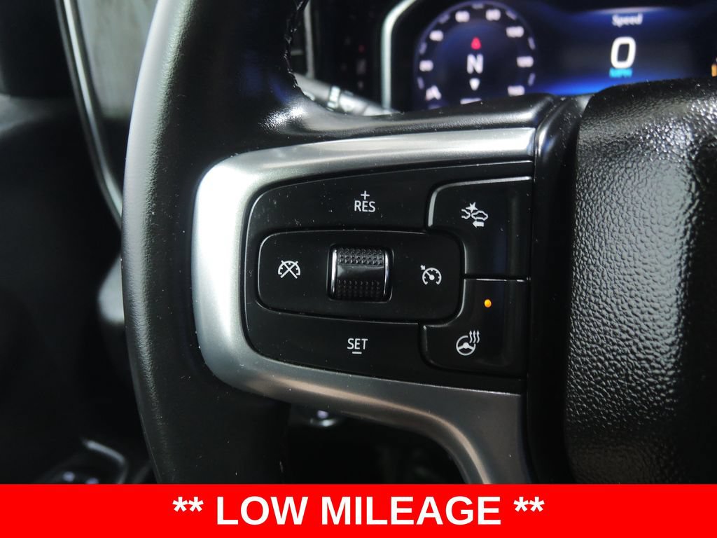 Used 2025 Chevrolet Silverado 1500 LT AWD/4WD image 15