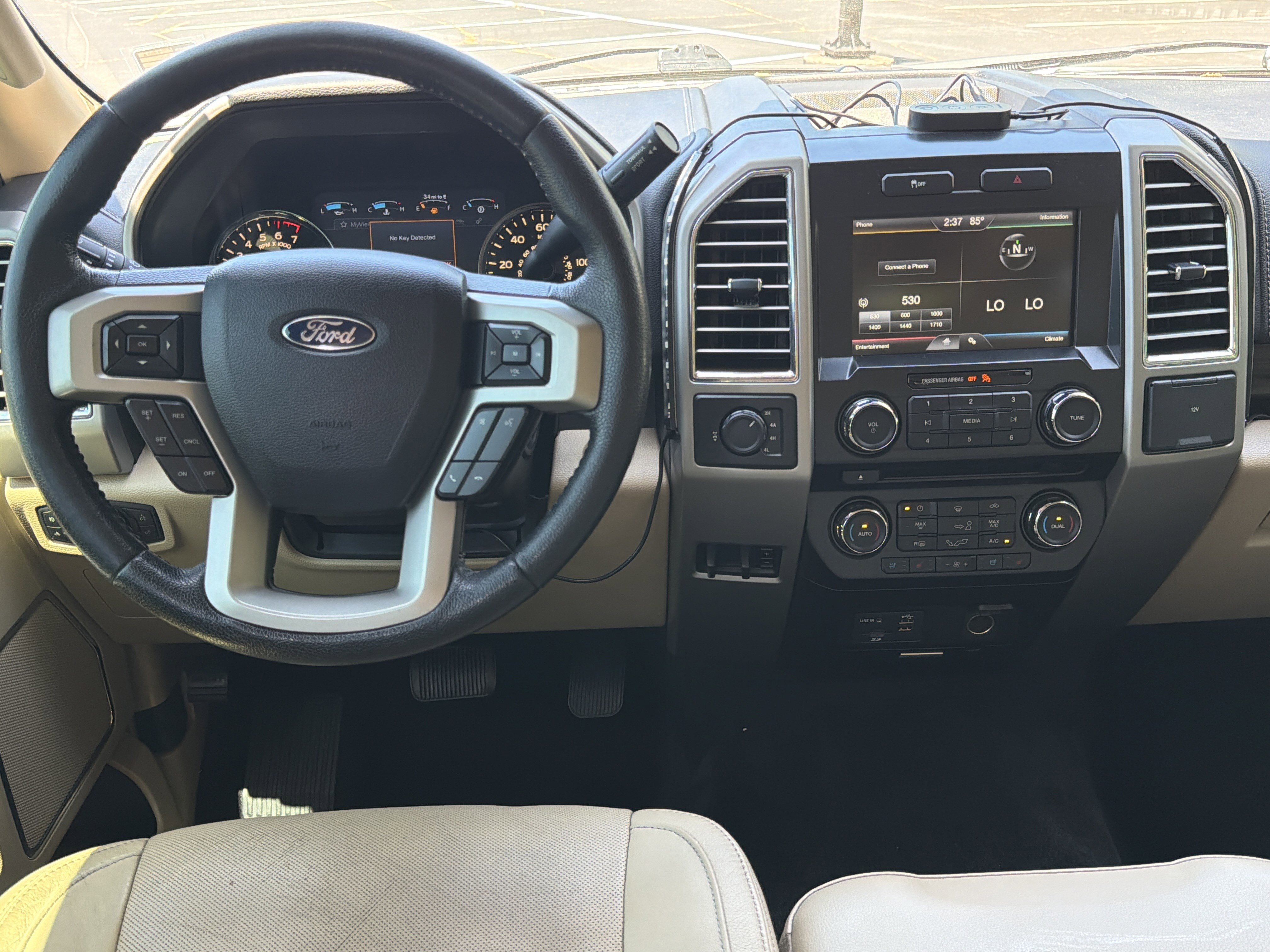 Used 2015 Ford F150 Lariat w/ Trailer Tow Package AWD/4WD image 27