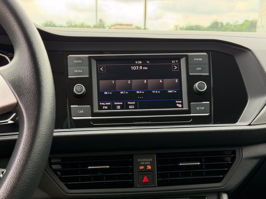 Used 2019 Volkswagen Jetta S w/ Driver Assistance Package FWD image 17