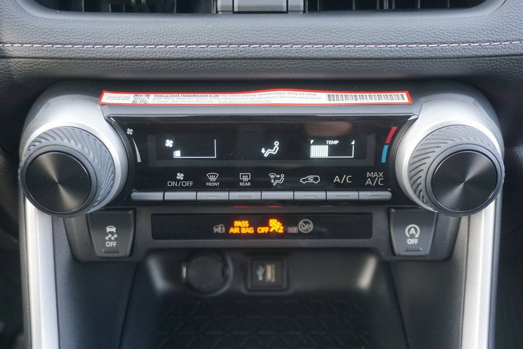 New 2025 Toyota RAV4 LE image 12