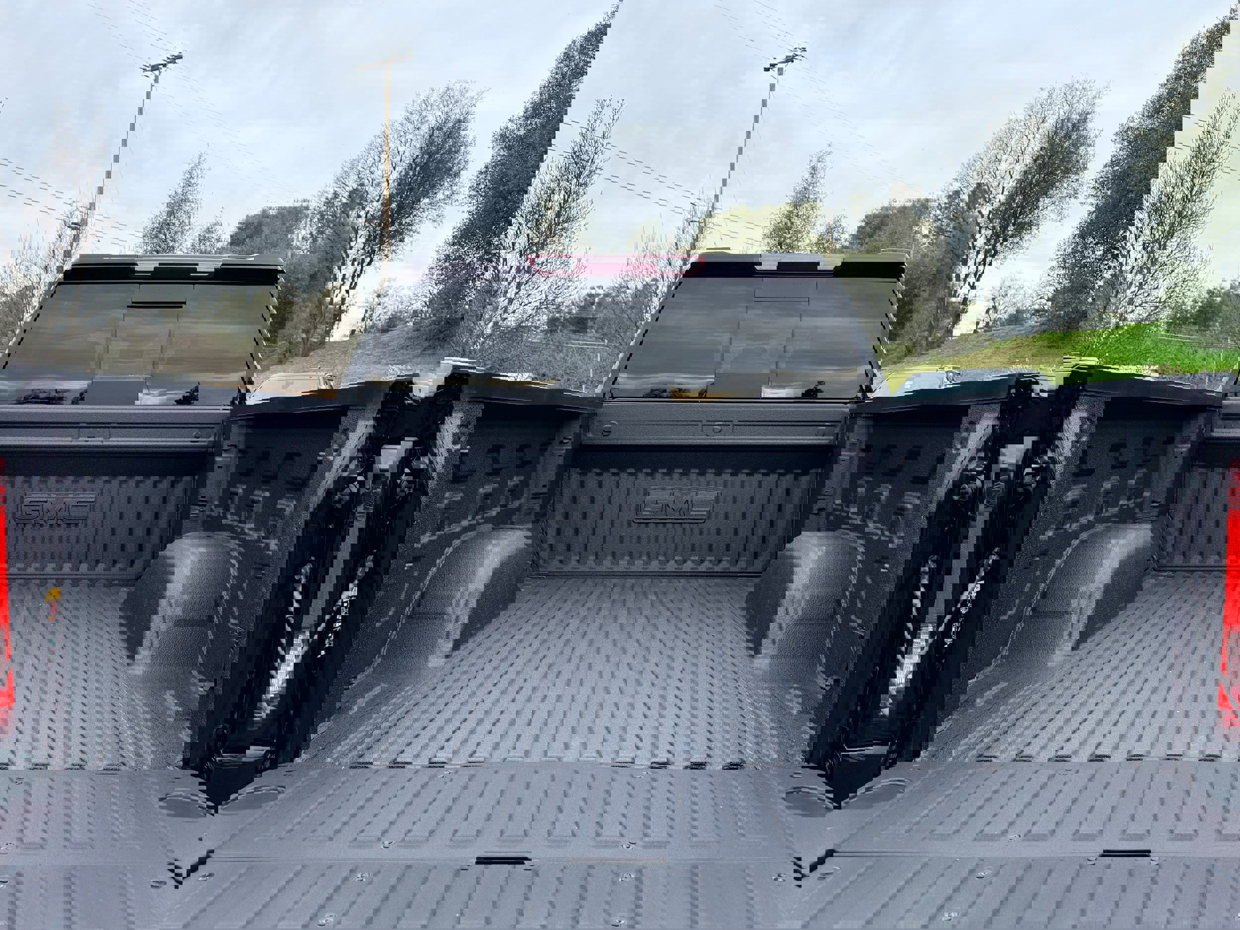 New 2026 GMC Sierra 1500 AT4 w/ AT4 Premium Package image 7