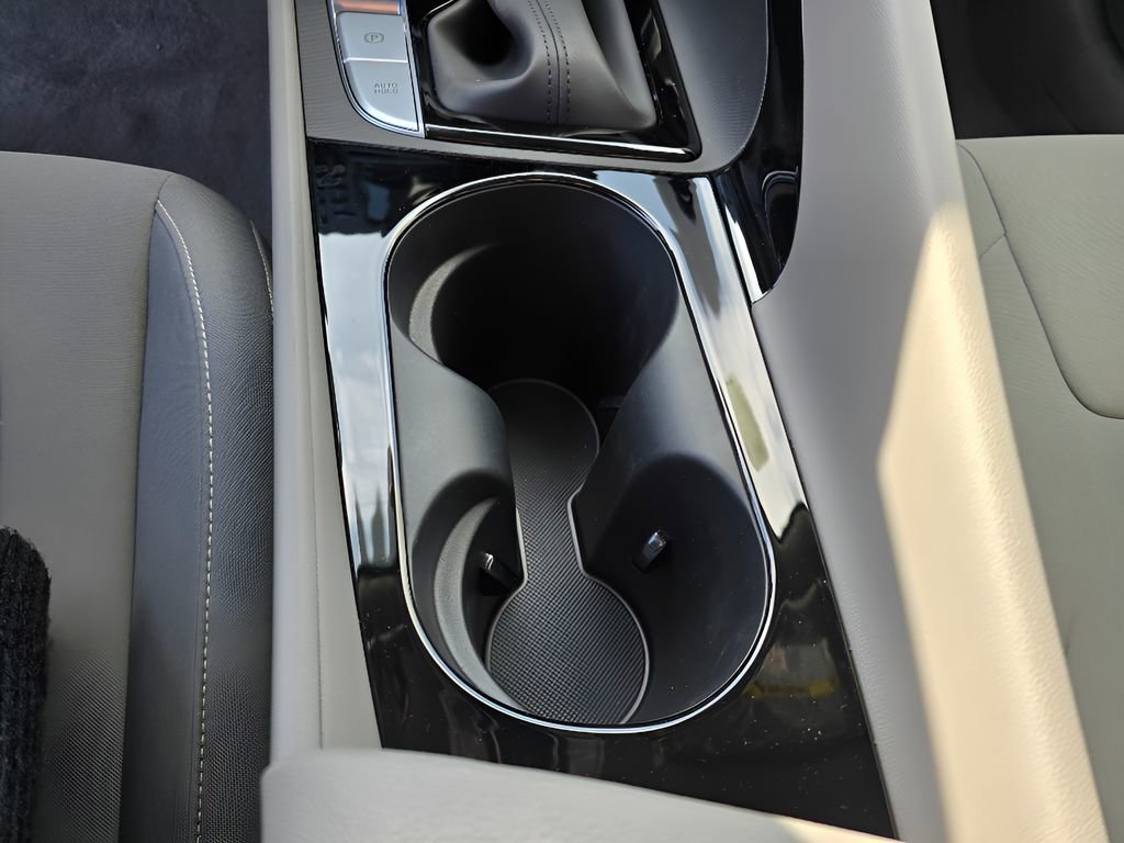 New 2025 Hyundai Elantra Blue image 20