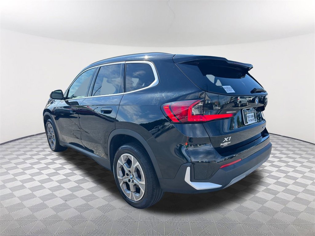 Used 2023 BMW X1 xDrive28i image 7