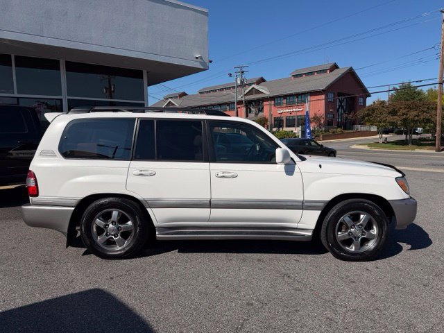 Used 2006 Toyota Land Cruiser w/ Convenience Pkg AWD/4WD image 11