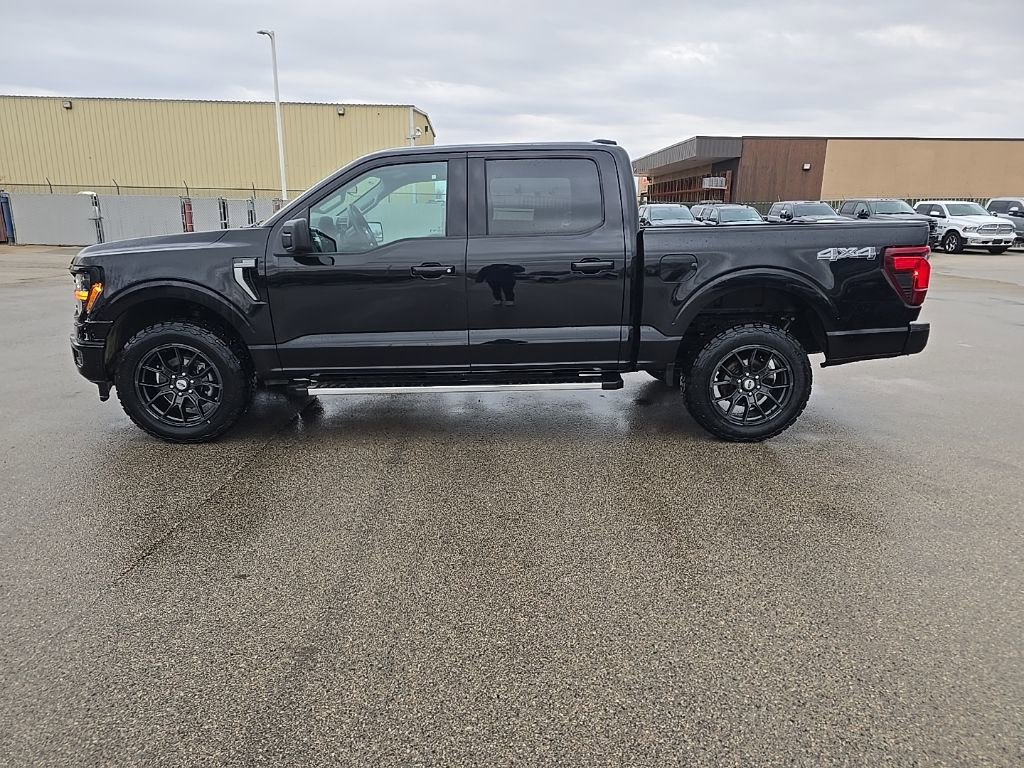 Used 2025 Ford F150 XLT w/ Equipment Group 301A Standard image 3