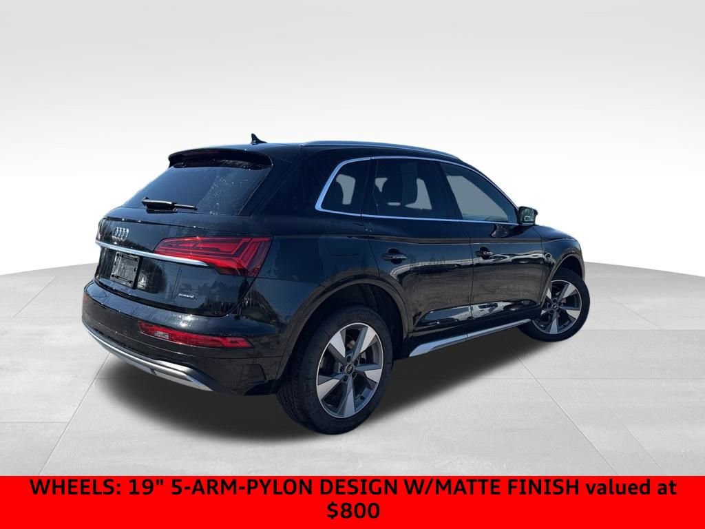 Used 2023 Audi Q5 2.0T Premium w/ Convenience Package image 5