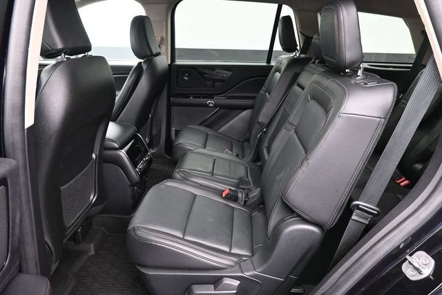 Used 2022 Lincoln Aviator Reserve w/ Equipment Group 201A AWD/4WD image 25