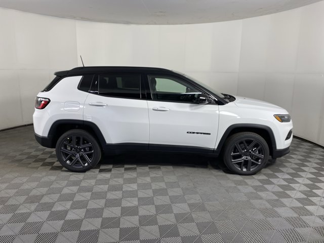 New 2026 Jeep Compass Limited w/ Sun, Sound & Navigation Group AWD/4WD image 8