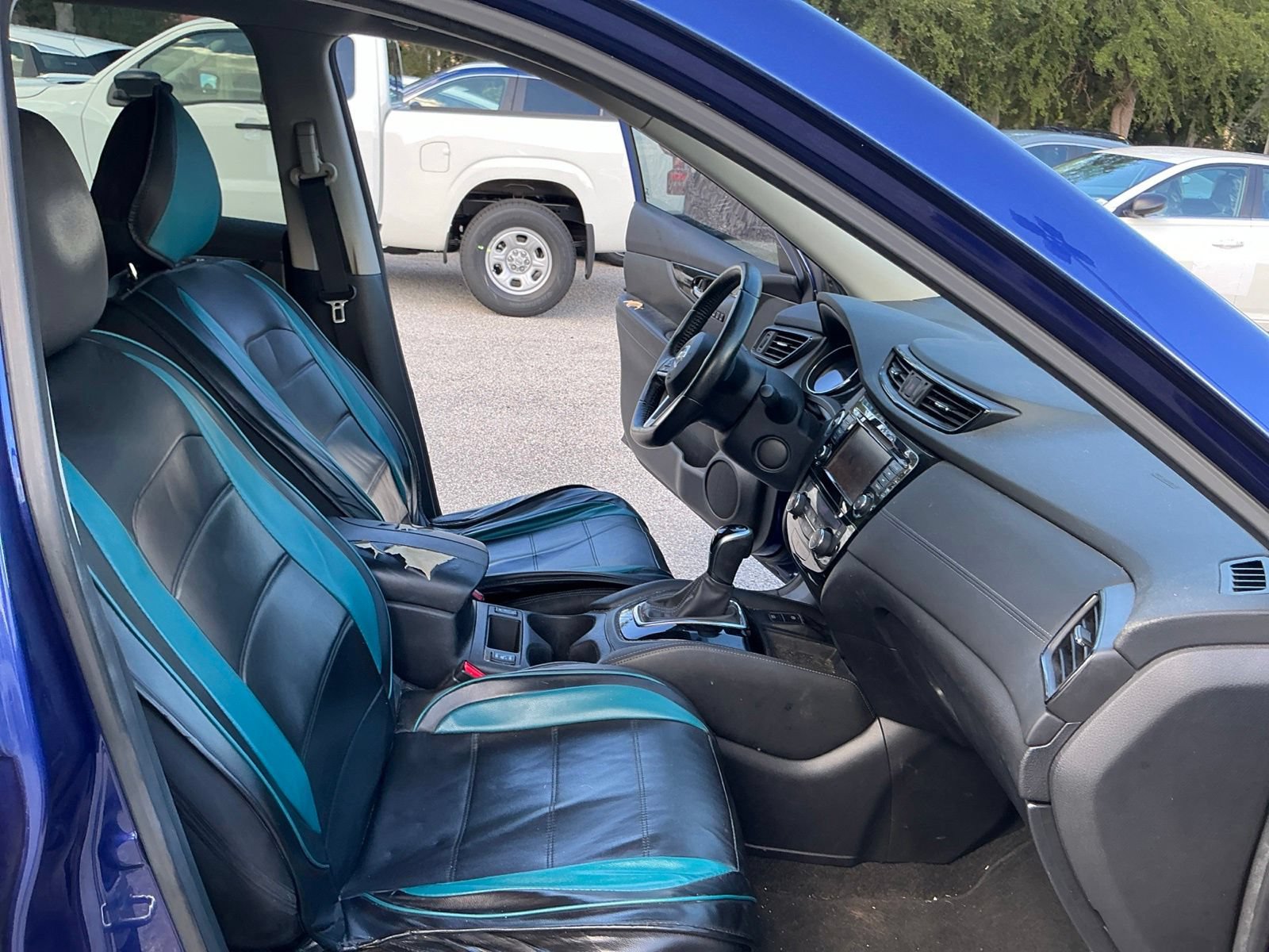 Used 2020 Nissan Rogue SL w/ Premium Package FWD image 16