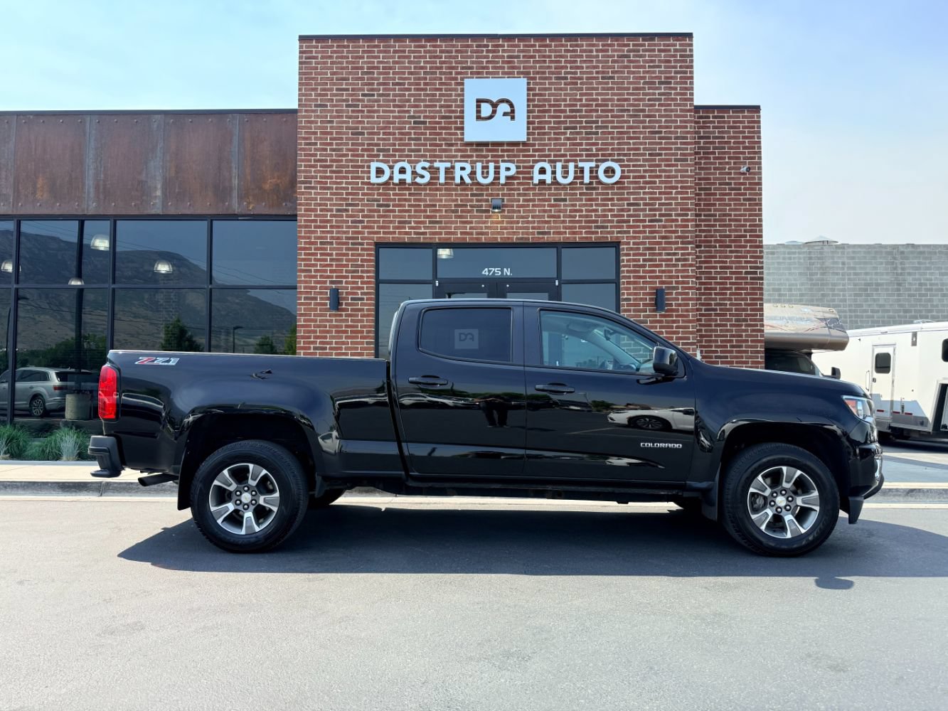 Used 2017 Chevrolet Colorado Z71 AWD/4WD image 8