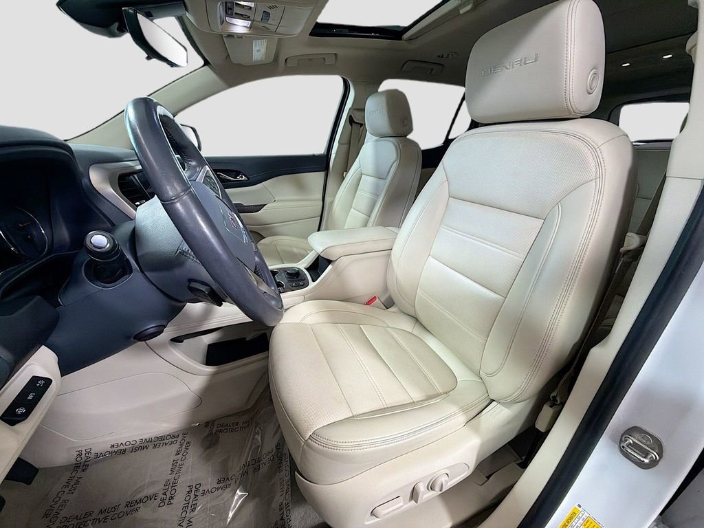 Used 2021 GMC Acadia Denali w/ Denali Ultimate Package image 21