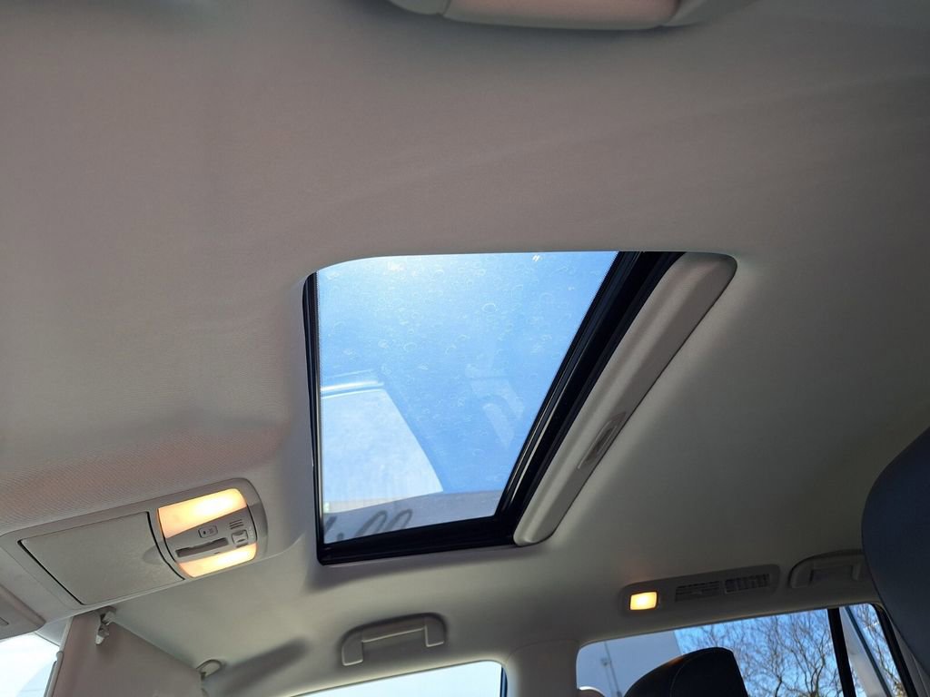 Used 2018 INFINITI QX80 2WD w/ Deluxe Technology Package image 14