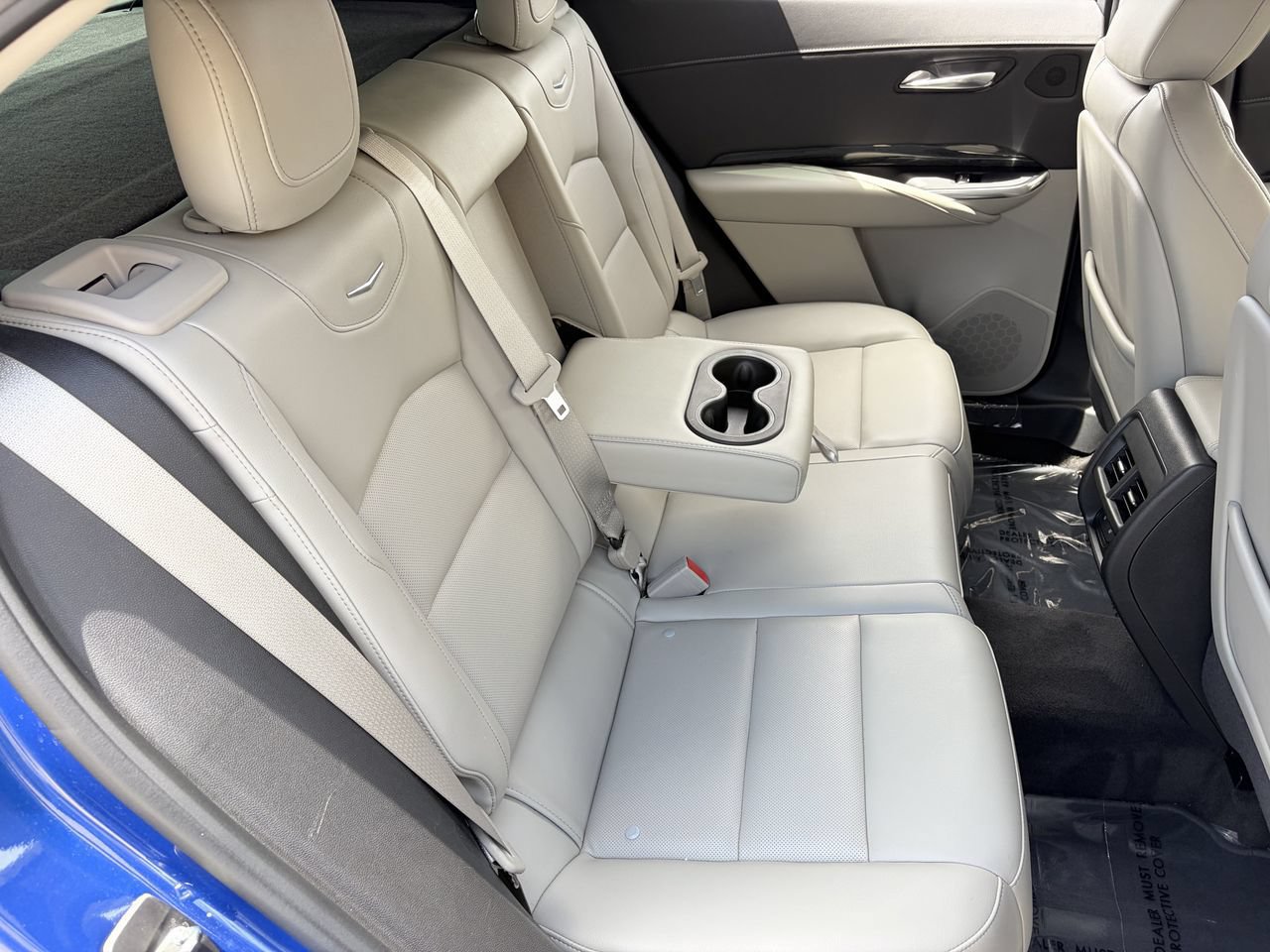 Certified 2022 Cadillac XT4 Premium Luxury FWD image 14
