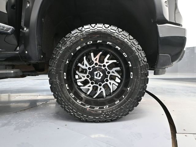 Used 2024 Chevrolet Silverado 3500 High Country w/ Technology Package image 18