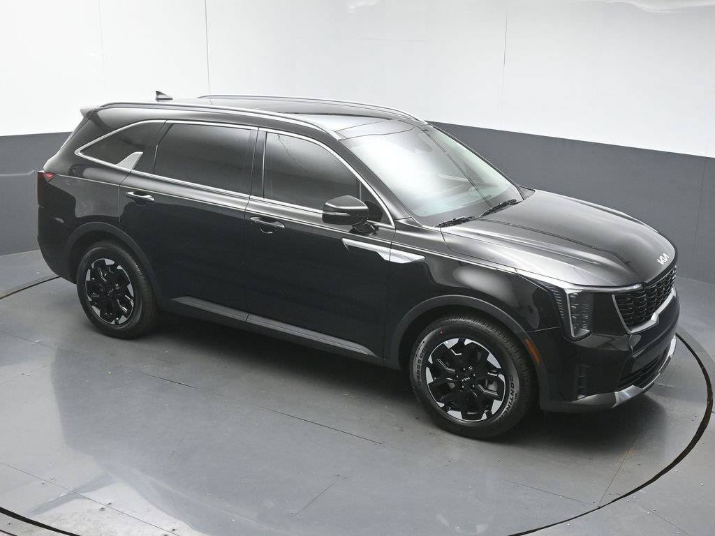 Used 2025 Kia Sorento S w/ Panoramic Sunroof Package FWD image 43