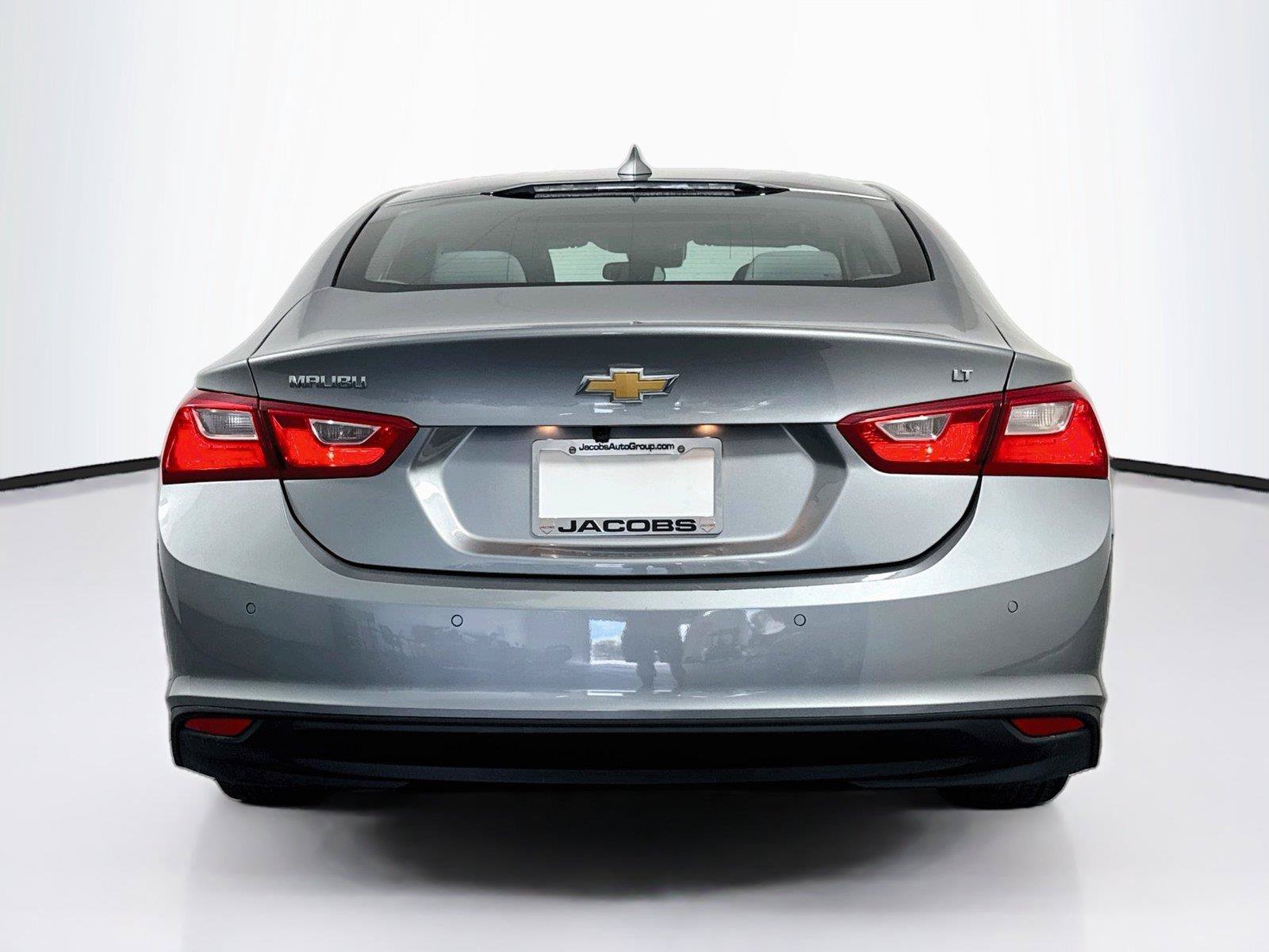 Used 2024 Chevrolet Malibu LT FWD image 4