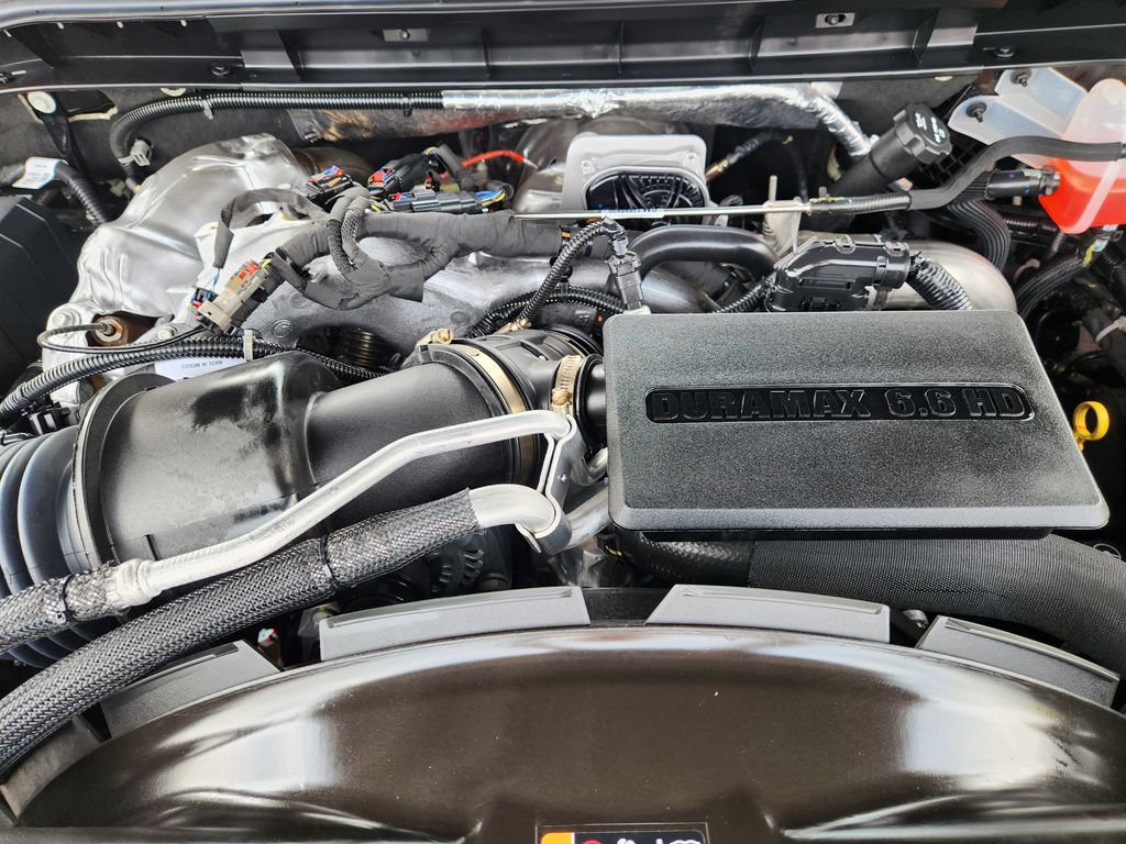 Used 2026 Chevrolet Silverado 2500 LTZ w/ LTZ Plus Package AWD/4WD image 31