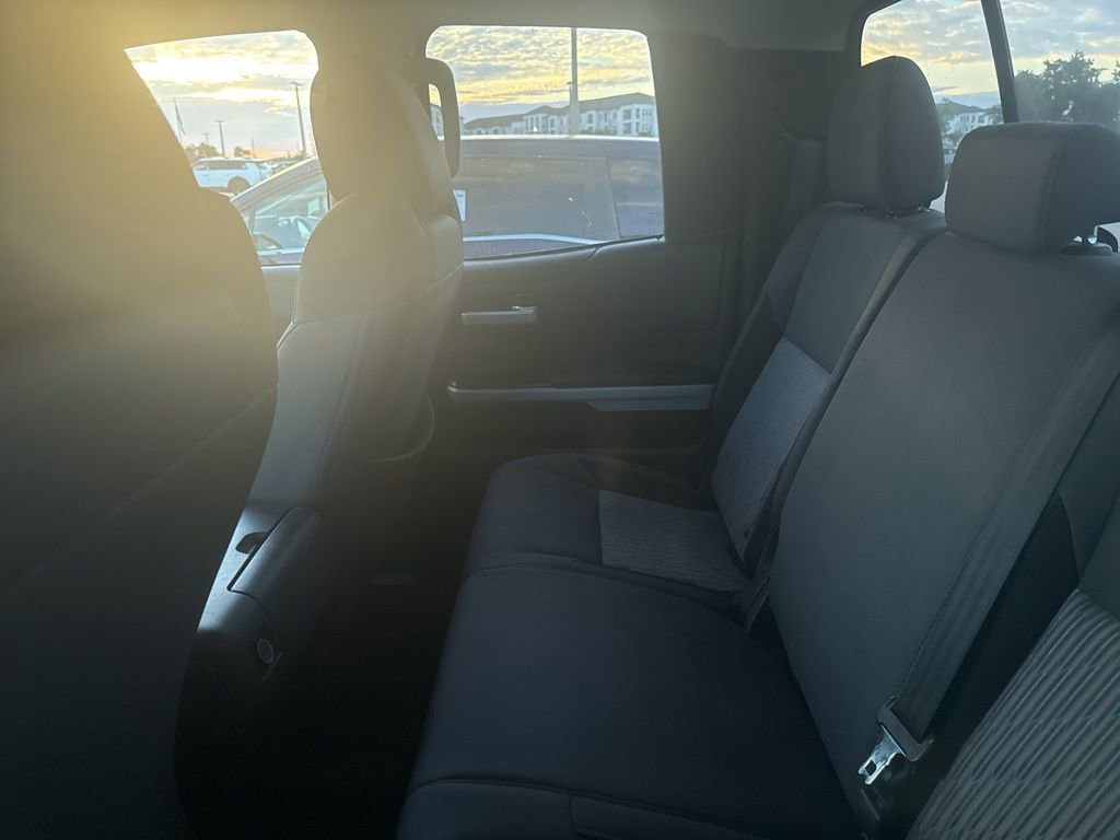 Used 2015 Toyota Tundra SR5 w/ SR5 Upgrade Package RWD image 10