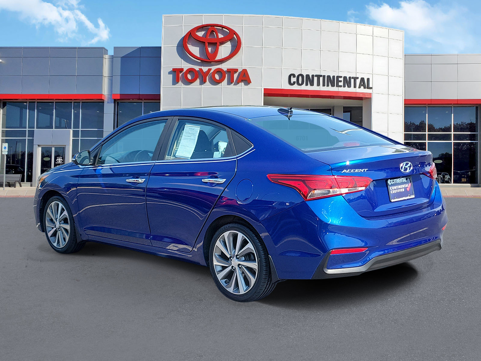 Used 2018 Hyundai Accent Limited FWD image 4