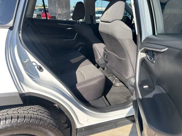 Used 2023 Toyota RAV4 XLE AWD/4WD image 20