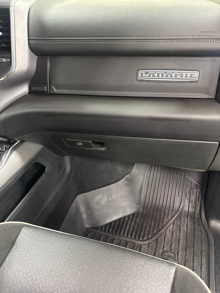 Used 2024 RAM 3500 Laramie w/ Sport Appearance Package AWD/4WD image 28