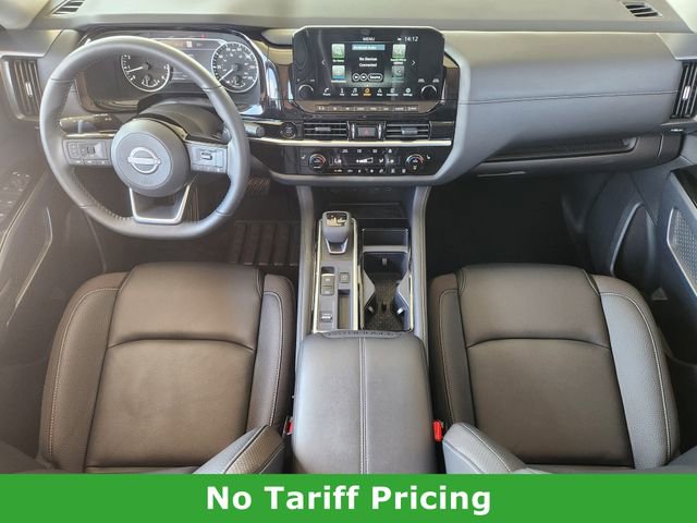 Certified 2025 Nissan Pathfinder SL image 23