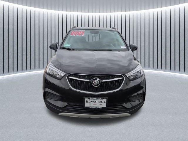 Used 2021 Buick Encore Preferred w/ Safety Package AWD/4WD image 18