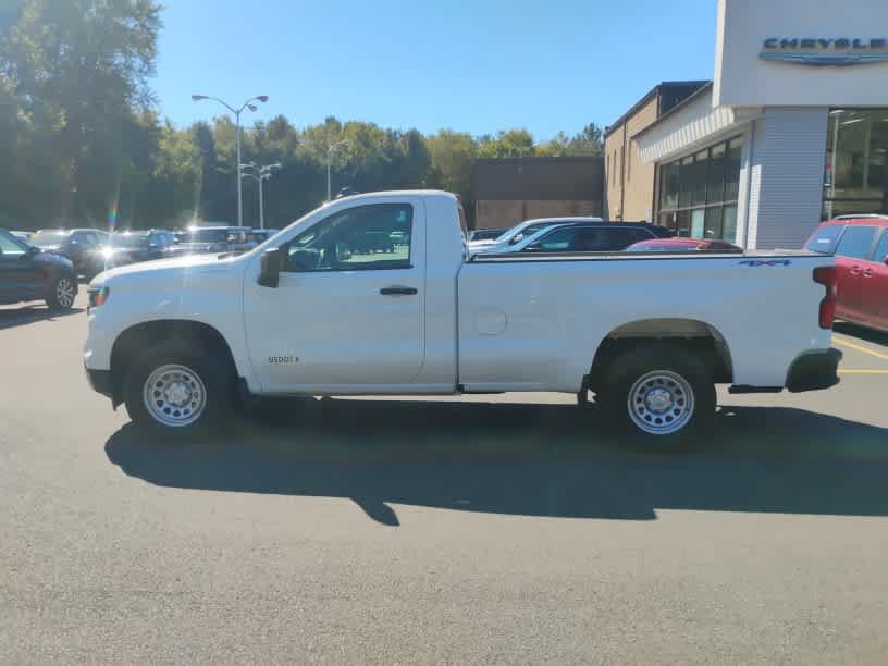 Used 2025 Chevrolet Silverado 1500 W/T w/ WT Value Package AWD/4WD image 7