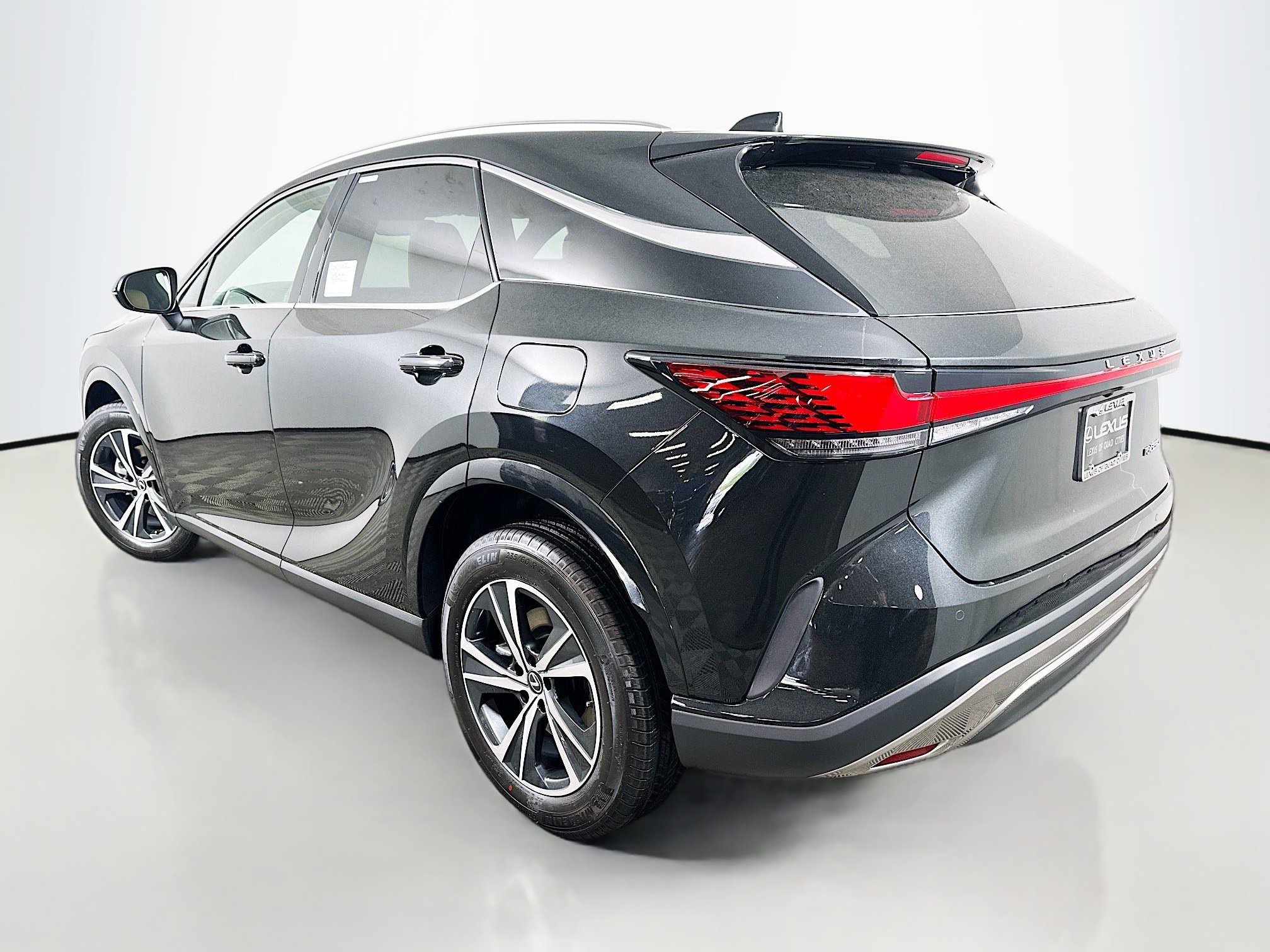 Used 2025 Lexus RX 350 Premium image 5