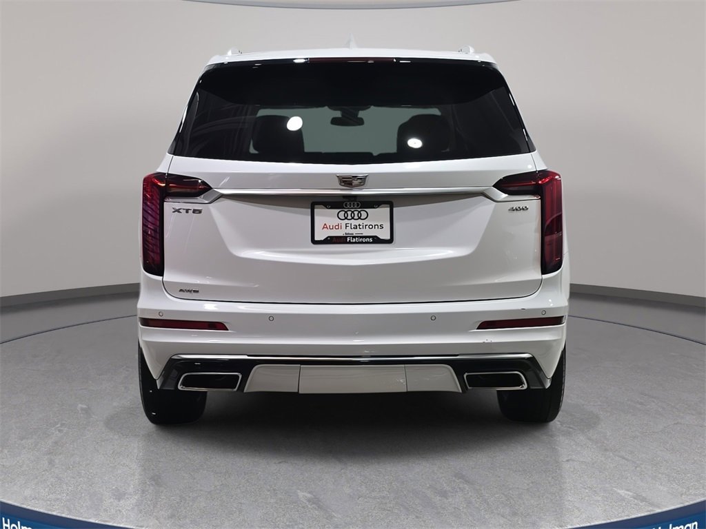 Used 2024 Cadillac XT6 Premium Luxury image 7