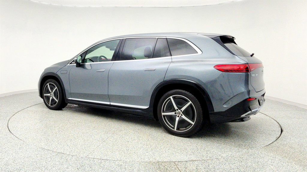 Used 2023 Mercedes-Benz EQS 580 4MATIC SUV image 7