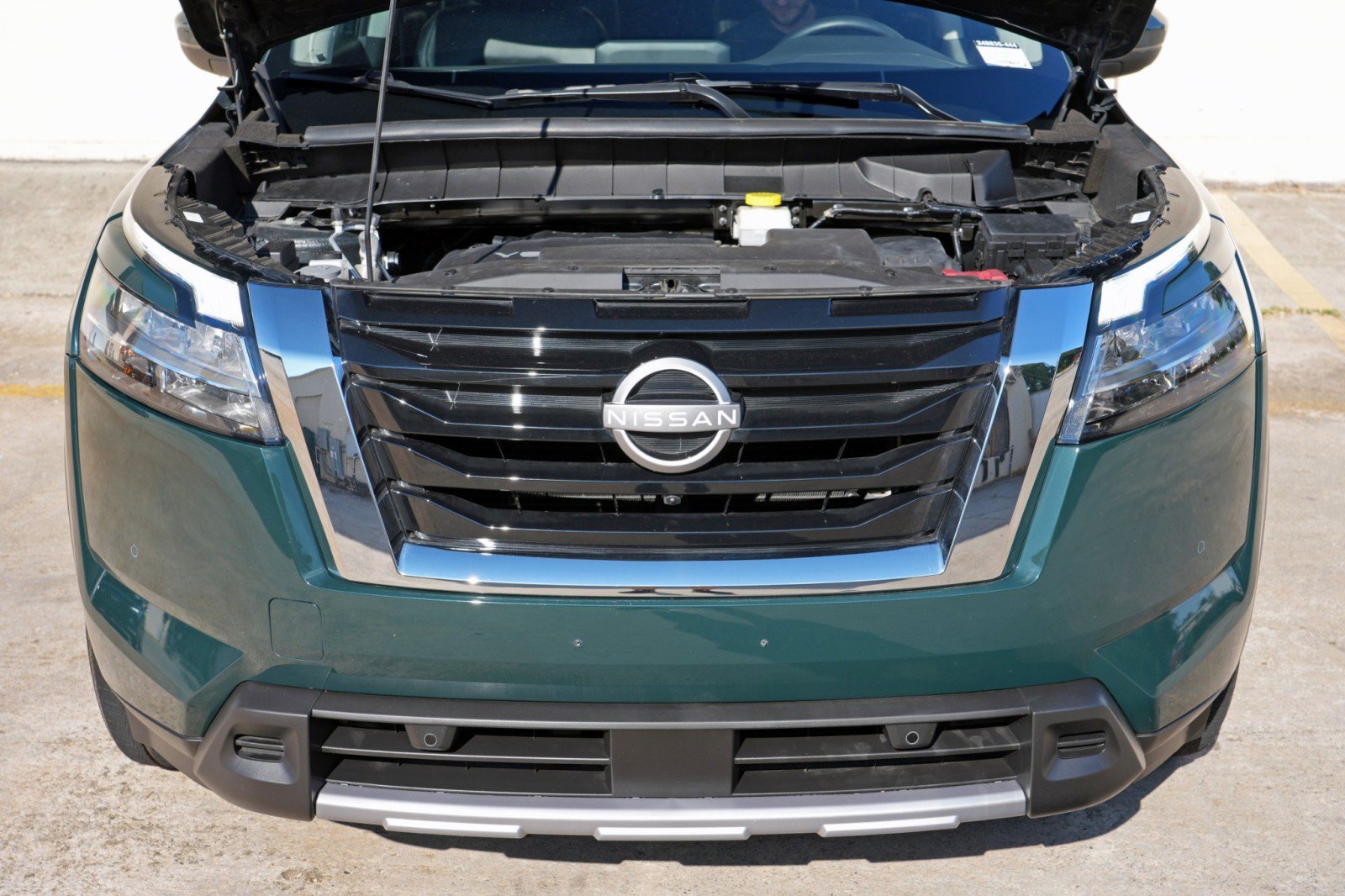 Used 2023 Nissan Pathfinder SL w/ SL Premium Package FWD image 7