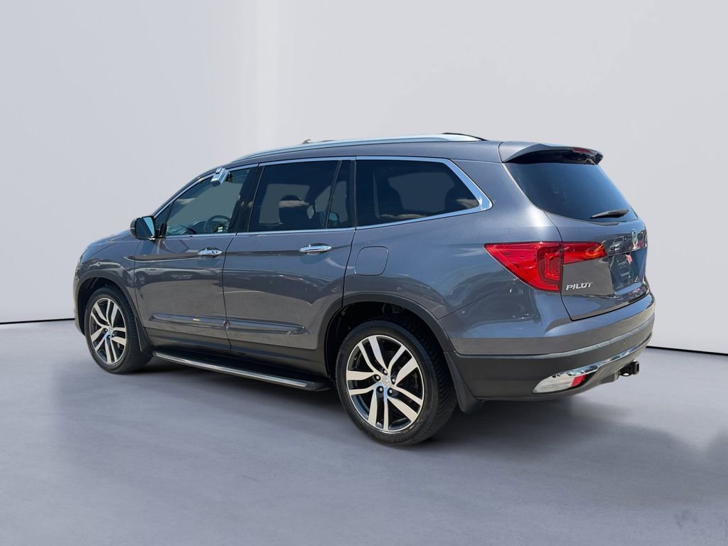 Used 2016 Honda Pilot Touring image 5
