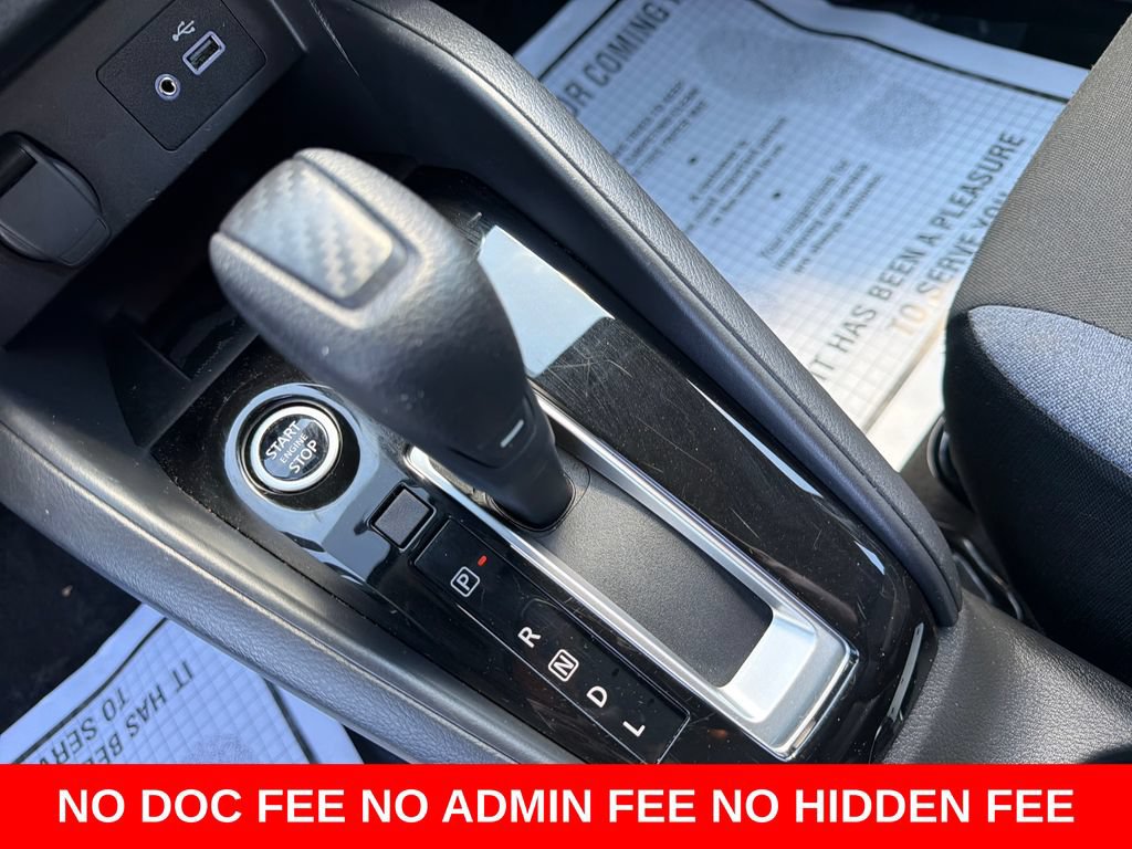 Used 2025 Nissan Versa SV FWD image 23