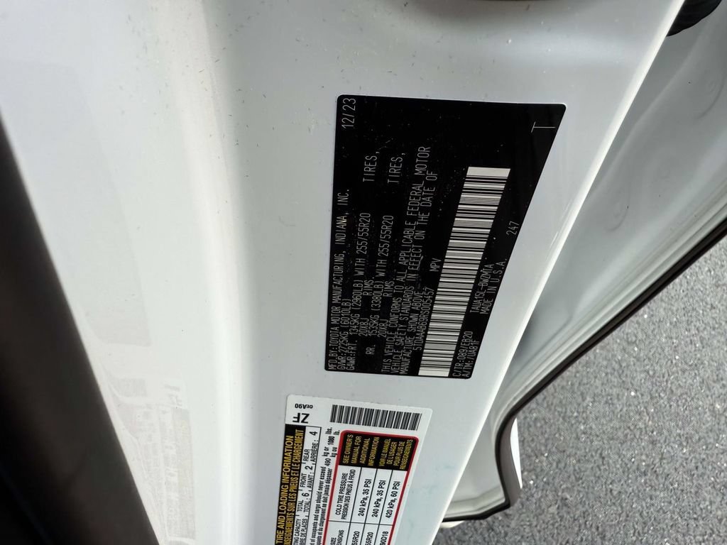 Used 2024 Lexus TX 350 AWD w/ Captains Chair Package image 32