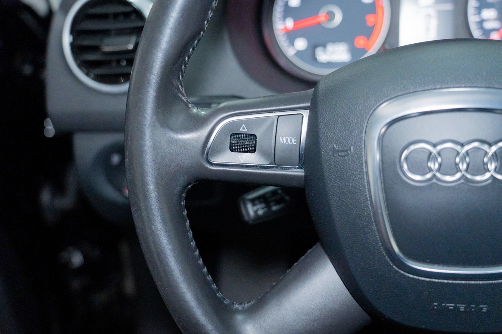 Used 2013 Audi A3 2.0T Premium FWD image 26