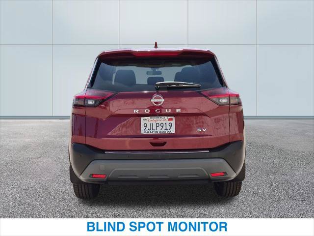 Used 2023 Nissan Rogue SV FWD image 8