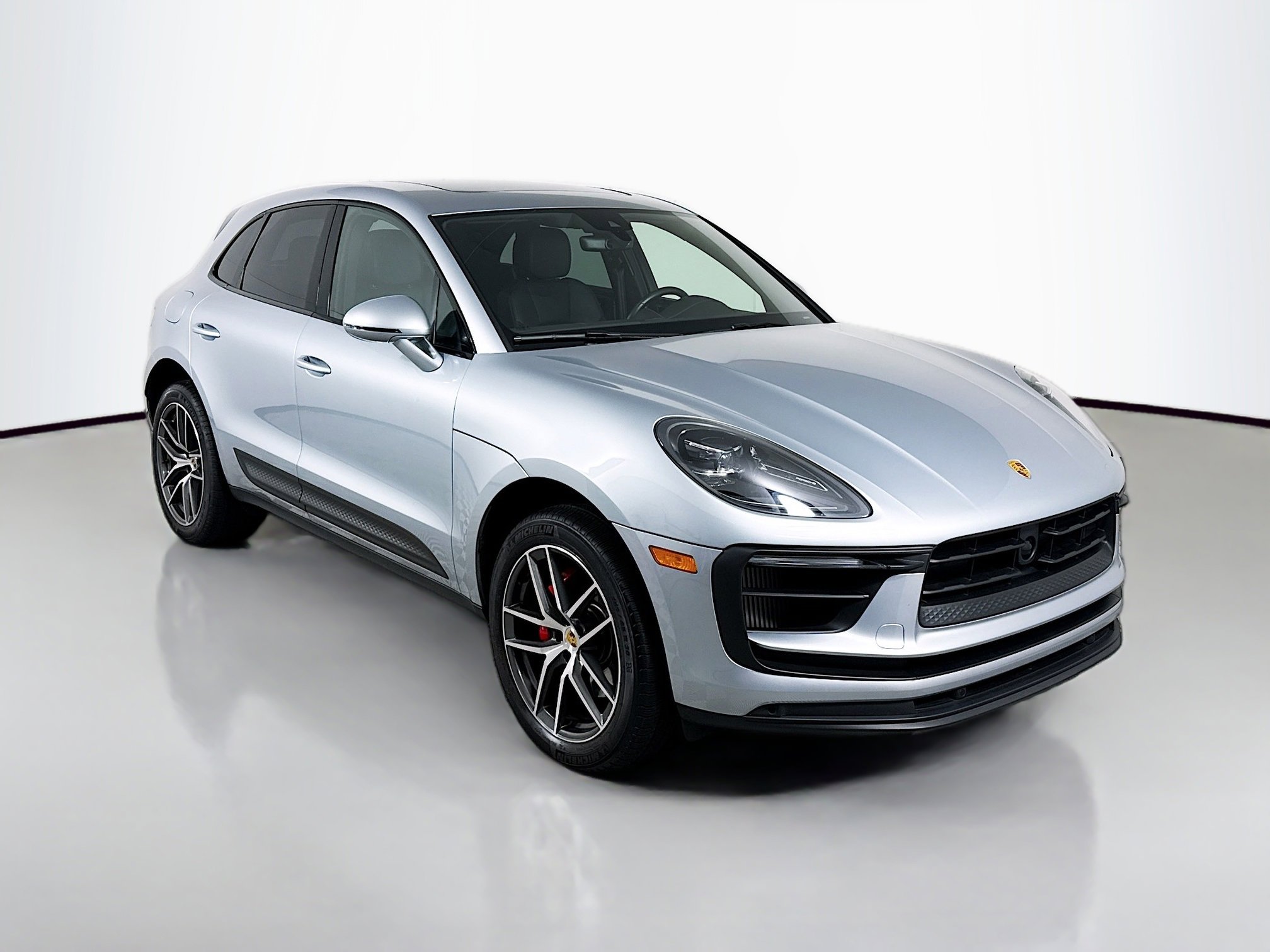 Used 2023 Porsche Macan S image 7