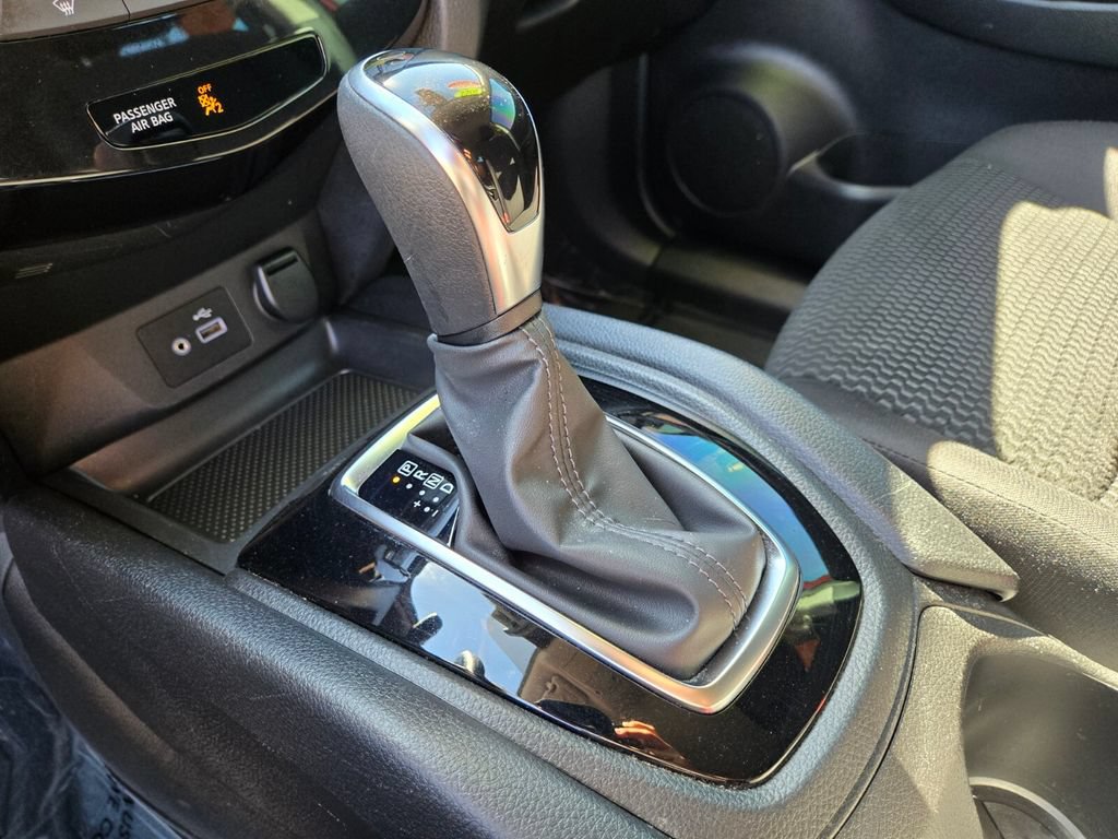 Certified 2022 Nissan Rogue Sport S AWD/4WD image 28