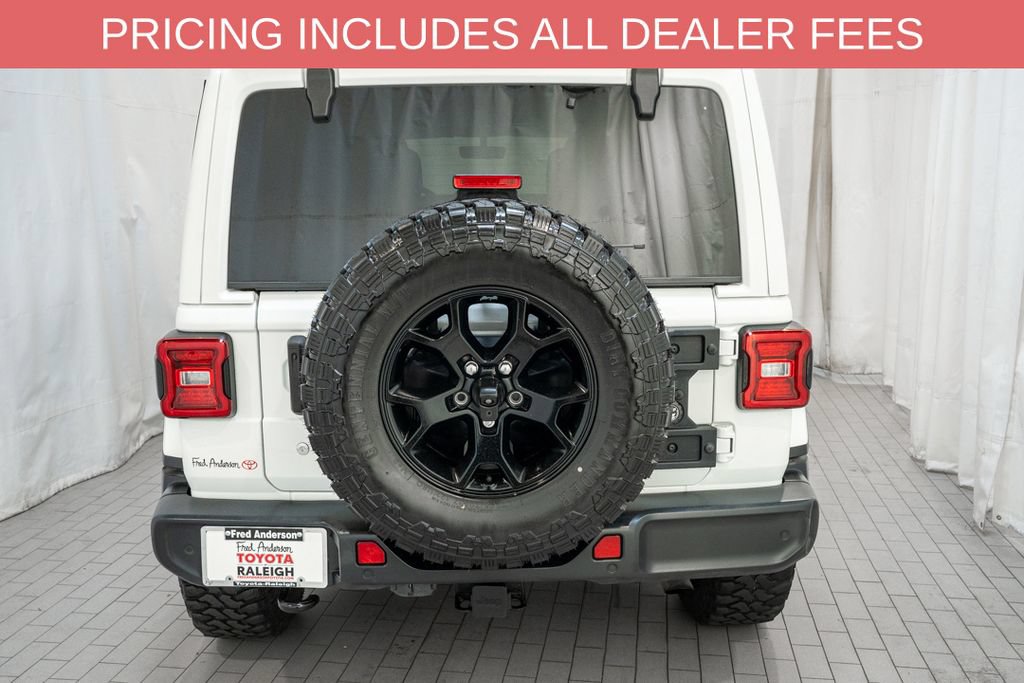 Used 2019 Jeep Wrangler Unlimited Sahara w/ Quick Order Package 24M Moab AWD/4WD image 4