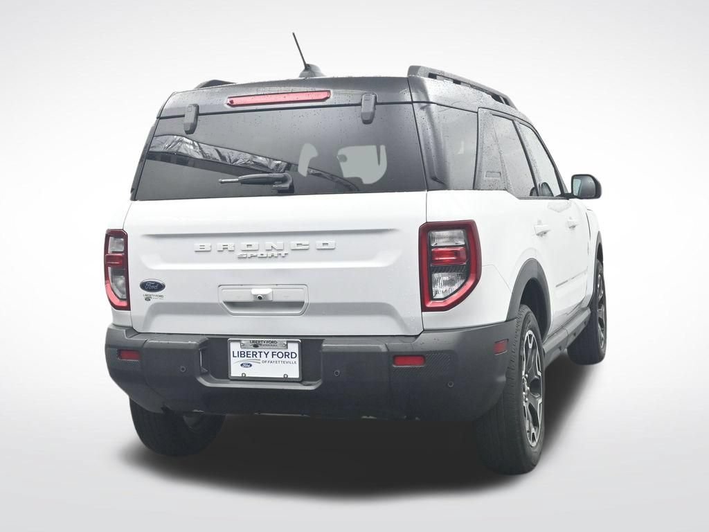 Certified 2025 Ford Bronco Sport Outer Banks AWD/4WD image 7