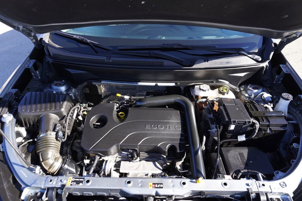 Used 2023 Chevrolet Equinox LT image 31