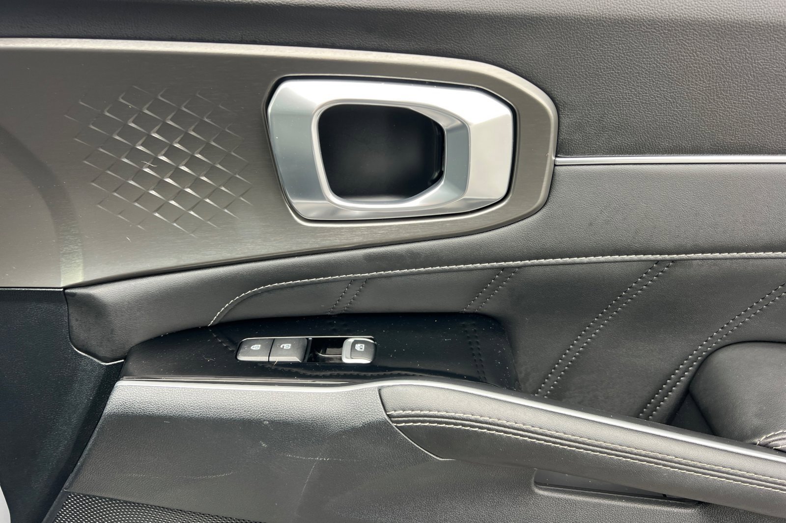 Certified 2022 Kia Sorento SX image 21