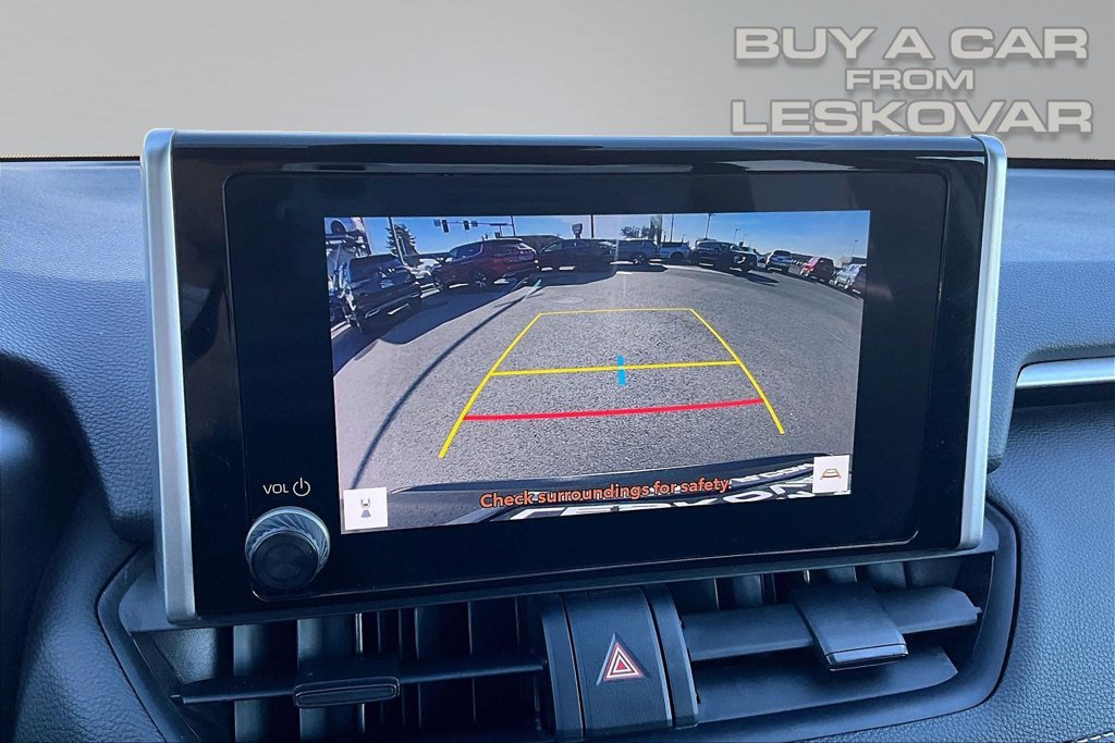 Used 2025 Toyota RAV4 LE AWD/4WD image 21