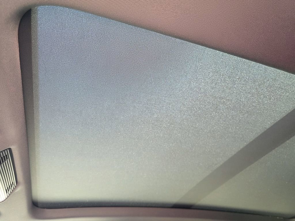 New 2026 Volkswagen Tiguan SE R-Line image 21