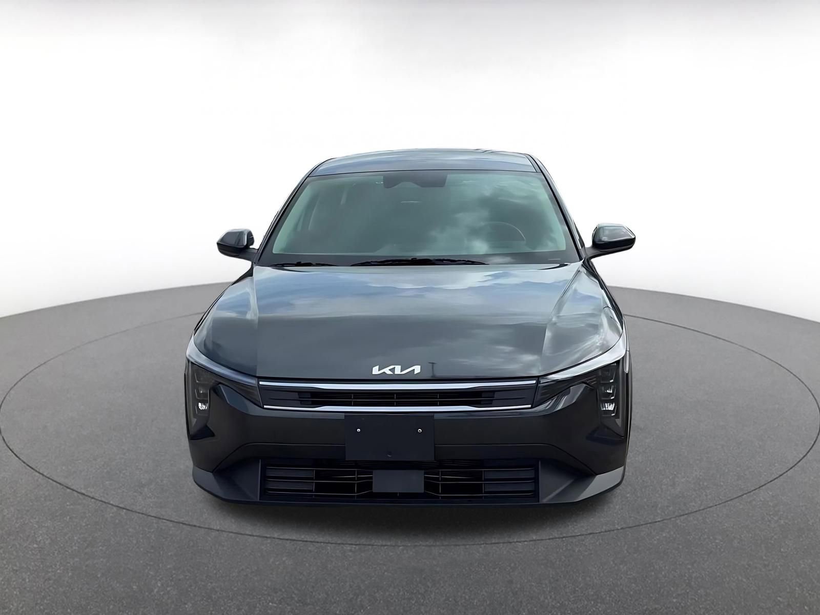 Used 2025 Kia K4 LXS FWD image 4