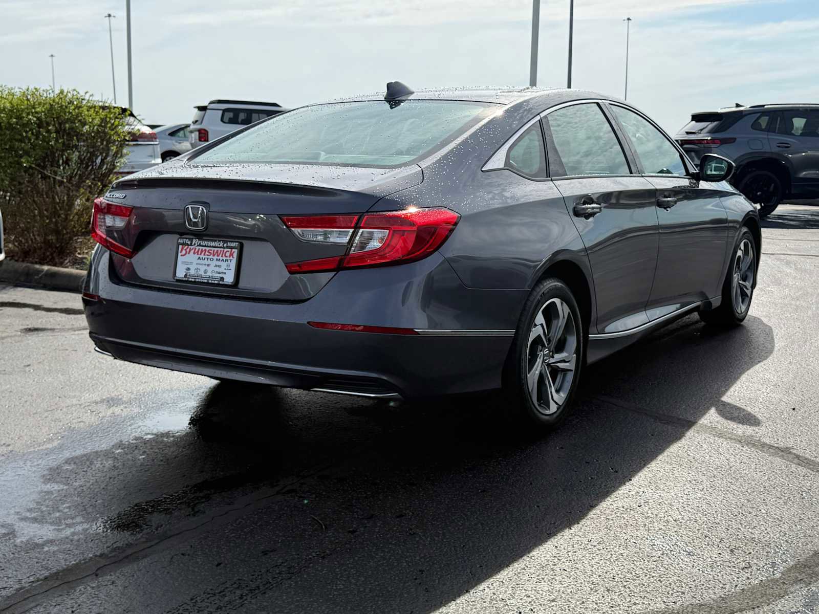 Used 2020 Honda Accord EX image 4