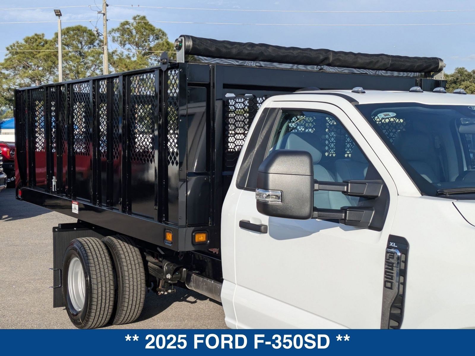 New 2025 Ford F350 XL w/ XL Chrome Package image 11