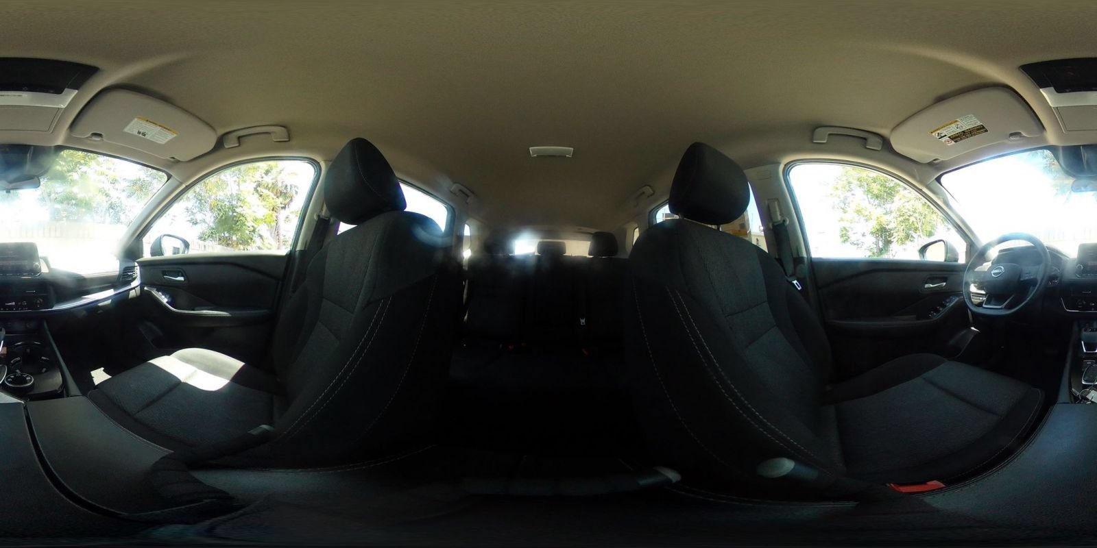 Used 2025 Nissan Rogue SV AWD/4WD image 44